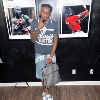 EmpRayRay's profile picture. Entrepreneur | Endless Money Power🏦