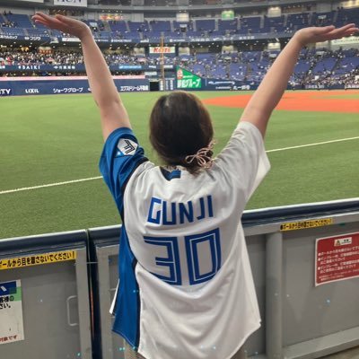 fighters_731's profile picture. ⚾️ファイターズファンです！エスコンで試合を観たい！無言フォローぜひ！#12#23#26#30#52#60ってか箱推し！ 皆さんのコメントや写真・動画で癒されています😆25年観戦予定は全日程終了！！また来年✋