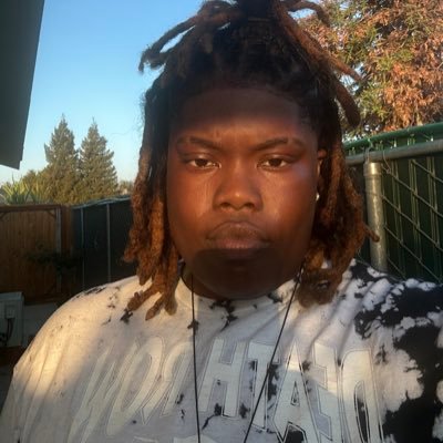 ♑️ | 704 ✈️ 901✈️ 678 | Spartan Legion | H🐾🐾TIE🤞🏾| ΜΦΣ 🔴⚫️👇🏾 | SΨΦ 🦁 |💈 IG : @ LanDaDon._
