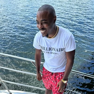 Public figure
💯💯💰Retired Underachiever/College Dropout
Serial Businessman
Funded Small Busin... more