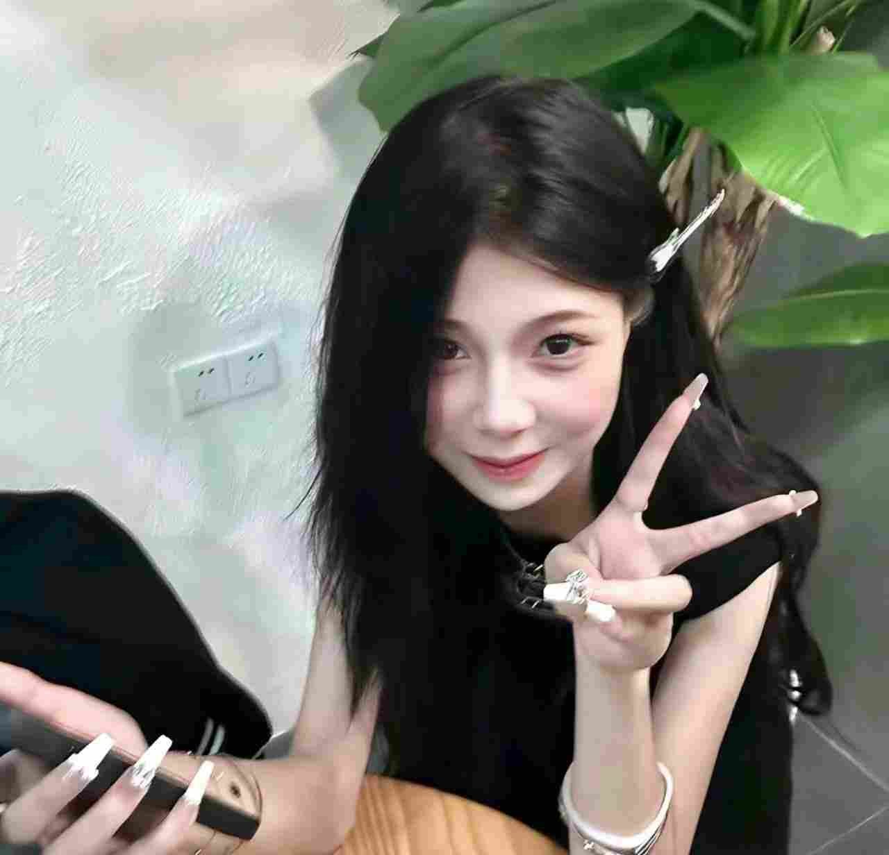 sharon114869's profile picture. ♥♥同城真心线下🈷唯一推特号👉@JieJing71622👈 蛋蛋后粉色系小学妹。可甜可咸,可69.只要你真心，妹妹必尽心。粉色系妹妹等你——————无定金，无门槛—————非诚勿扰————要定金门或者门槛费的都是骗子！！！！！