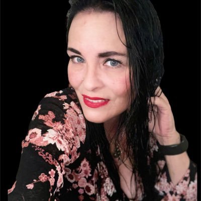 GODDESS FINDOM VIEWER DISCRETION IS ADVISED!!WARNING I’m like a tongue punch to the fart box; slightly unpleasant, a little disgusting but you know you love it