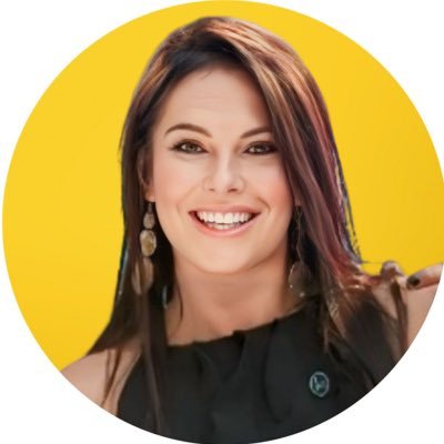 🇿🇦 Award winning SPORTS PUBLICIST, PODCASTER, VICE PRESIDENT @sadeafrugby & World Deaf Rugby. Follow on Instagram @laurenterras @terrascomms