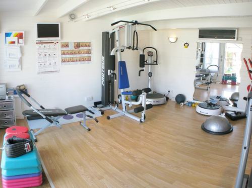 massagetherapy5's profile picture. Sports and Holistic Therapist and one 2 one trainer, in Core Stability, Cardio Hula. & Kettle-bell technique training, Warm &hot  wax treatments.