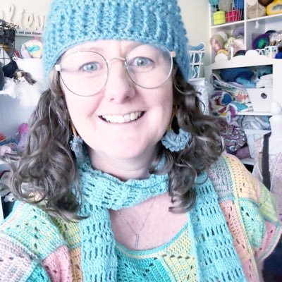 ClubHooked's profile picture. Hooked on Crochet Club for the crochet addict.