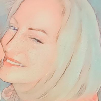 BeaChicandSmart's profile picture. Love My Country - Love President Trump - RINOS need to be Unemployed - Traitors to Our Country need to be prosecuted - NO DM I answer most of your comments.