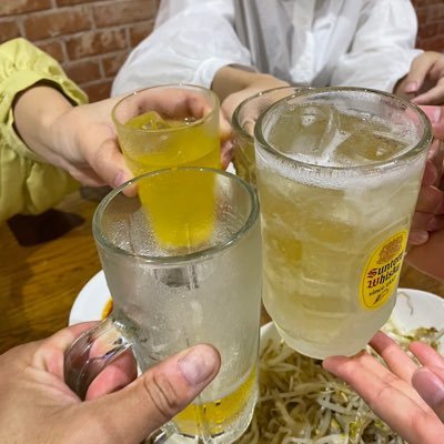 kuromihim's profile picture. #HIM 転職したい! #bassoon 無言フォロー失礼いたします。