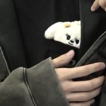 mindeullebeom's profile picture. she/her, main: gyuskii                                                          
boycott hybe & everything tied with zionism ‼️