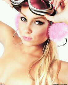 NiKi_Nicol_'s profile picture. AMA BESA PERDONA OLVIDA....posdata te quiero! ;D