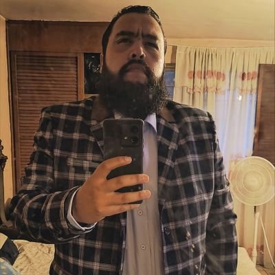 OscarCerva92741's profile picture. 
