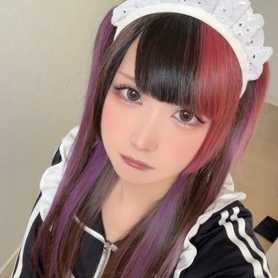 ゲーム垢ではない⚠️ コミュ障低音ガイジ👼🏻 優しくしてください モンハン垢→@slave20150304鍵相互→@hunterxxx00 🔥DMは見た瞬間返し忘れて永遠と返せないので何かあったらリプください🔥