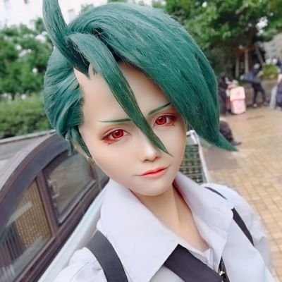 giyushino28224's profile picture. とっっっくに成人済み。一応コスプレレイヤーでバチクソ加工マン。
鬼滅(🌊🦋)、ポケモン(💎🌶左右非固定)推し。ほぼ地雷なし雑食。とっても🍗です。