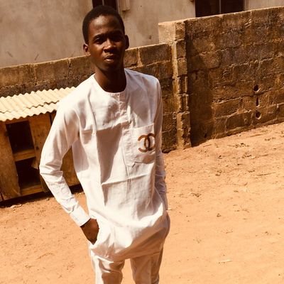 mustynova's profile picture. A carefree guy ❤️
Just love to code 😻 
Solve problems 😔