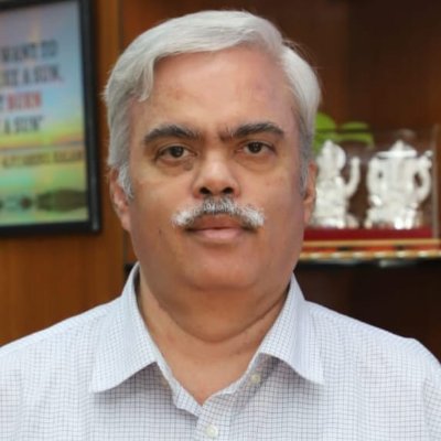 Official Account of the Managing Director, Central Warehousing Corporation (CWC).