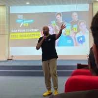 Shantanu Deshpande (@shantanukd) 's Twitter Profile