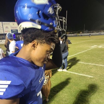 RDnaiels's profile picture. STU✨class of 2028 🏈rb🫣@STU_Football freshman redshirt