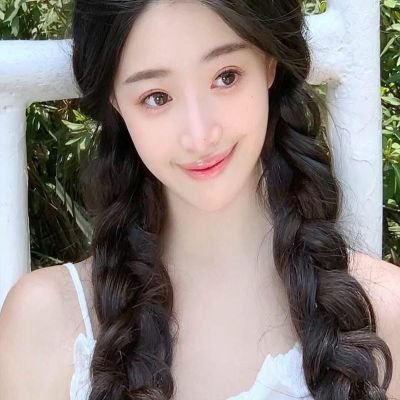 wy4w70f1weunicg's profile picture. 全泸州外围🍊同城上门服务，只做精品，真人真照，高端外围，不满意直接换人，玩的开心玩的放心，货真价实，明码标价，主打安全高端性价比，只做精品高端外围，争取客户长期回头。少赚一点交个朋友，你好我也好。联系大号：@waiwei11369。❤️💜💙💚