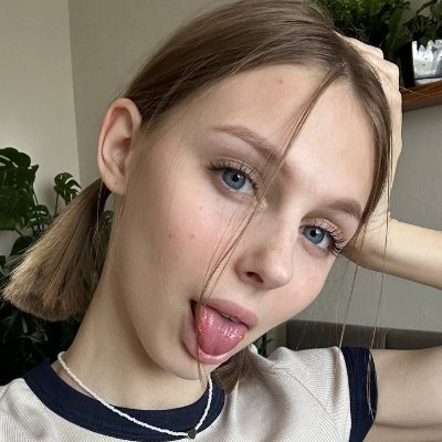 SofaCrystall's profile picture. Hi my name is Sofia 💋I have a very beautiful bust 🍒 and very hot content 🔥💦Do you want to see it?👇