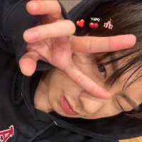 아오 (@tr__zn1) 's Twitter Profile