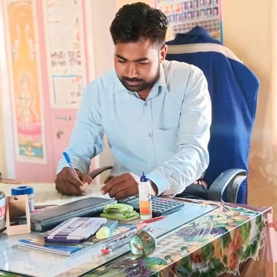 🌎 Teacher || Science🔥 Educator || Motivational Speaker || Senior 📚Teacher ||Best Friend My📝||
🤟Teaching is not a profession- it is a passion💫