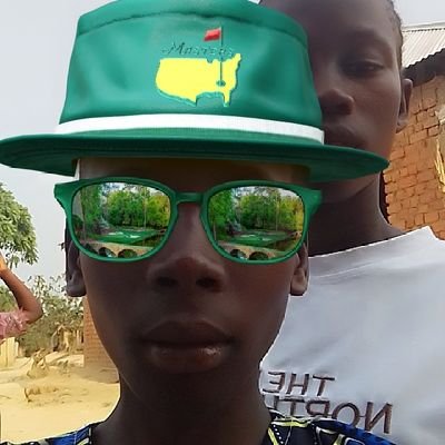 okelewan50092's profile picture. né à kalemie