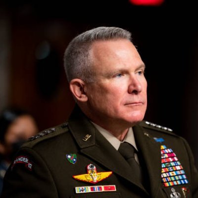 (ROK-US Combined Forces Command)
#WeGoTogether