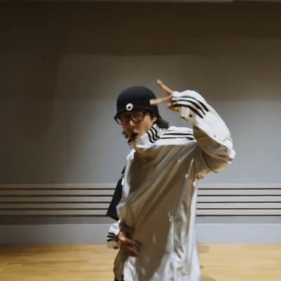 Xiaoguang2154's profile picture. only yunho🍓🍓🍓