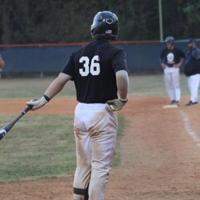 5'10” 185lbs - JUCO Freshman @CCCYeti_BSBL - - Email: evanle999@gmail.com #: (704)-956-0172
