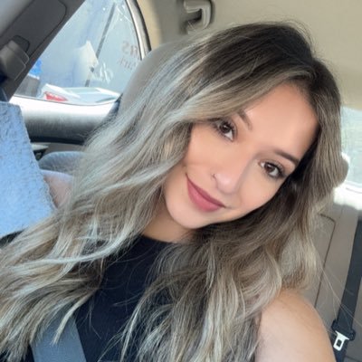 diianaacano's profile picture. 