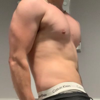 Couple from the UK looking for other couples to share each other with