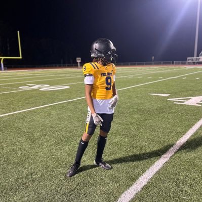 ‘29🎓 STUDENT athlete ℛℴ𝓊𝓉ℯ 𝓇𝓊𝓃𝓃ℯ𝓇 x 𝒮𝓉𝓇ℴ𝓃ℊ 𝓈𝒶𝒻ℯ𝓉𝓎 aka wr/ss, 5’5 ,125, 40 time(4.59) GODS CHILD “A/B honor roll student 📚🎓” FIDN!!