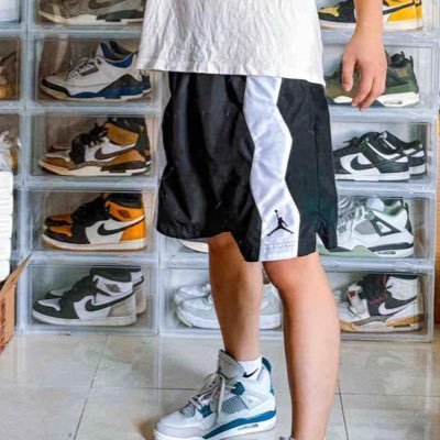 ero_chisanago's profile picture. 纯情大男孩，喜爱AJ和白袜。南京