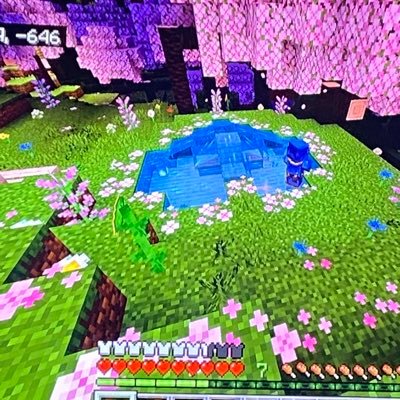 idkhasleft's profile picture. 