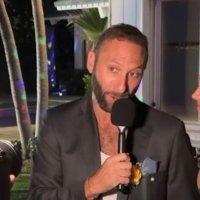 Andrew (@andrewabony) 's Twitter Profile
