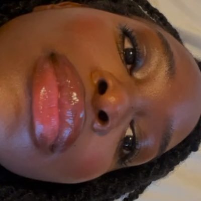 dreamieslver's profile picture. diary/poetry (?) by olivia