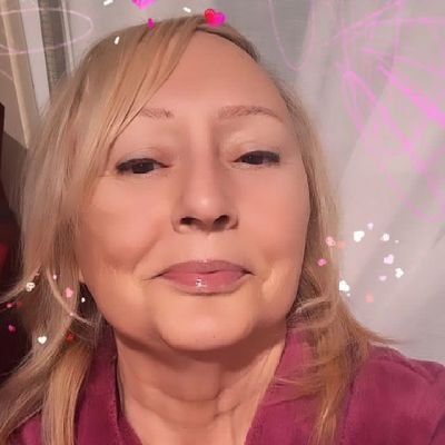 ROSAANG74448602's profile picture. 