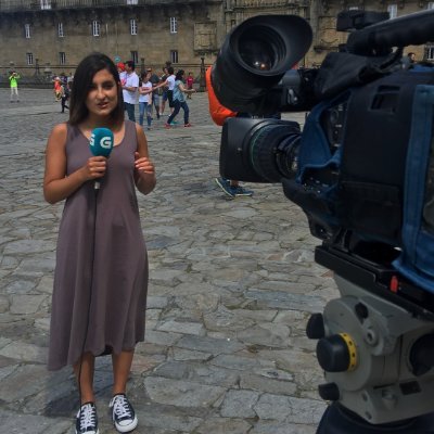 Periodista galega. He pasado por @TVGalicia, @cuatroaldia, @laSextaTV, @rtve, @todoesmentiratv y @Yahorasonsoles. Ahora en @EnBocaDe_Todos