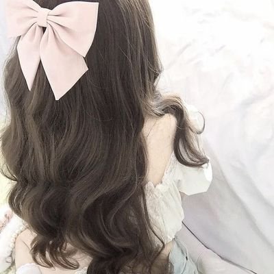 親愛なる、知っていますか?私は失われた星のようなもので、あなたが率先して私を友達として追加し、私の世界を明るくしてくれるのを待っています。