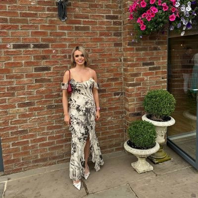 emmafeeneyx's profile picture. 