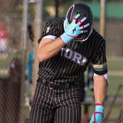 Volstate CC #17⚾️| 2022 | 6ft|180 | CF, LHP| 3.4 GPA📚@volstatebaseball