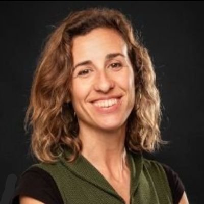 Mare, tarragonina, professora de secundària i tres voltes rebel.
Militant de l'esquerra independentista.
Països Catalans