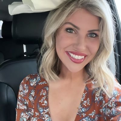 Military nurse and single mom with two kids