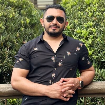 thejohnlima's profile picture. iOS Engineer | Swift | SwiftUI | UIKit