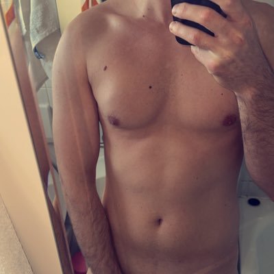 Teasing you here, giving it all on OnlyFans. Certified Twunk with exclusive content you won't find anywhere else. 😏😈💦