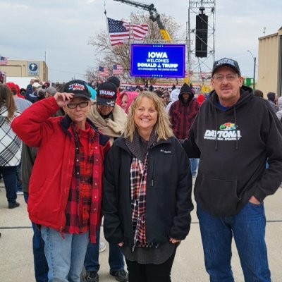 kim53588's profile picture. I have but one life to give.