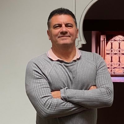 👴Alvinegro 🏃 Profissional de Ed. Física 📚 Professor Universitário 🦷 Dentista