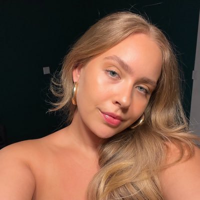 iisarodriguezz's profile picture. dramatic but in a fun way 🤪🇨🇺