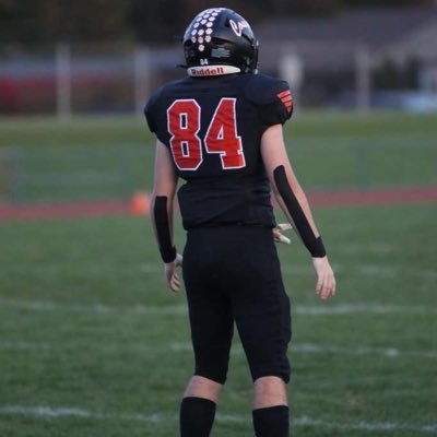 CO: 2026 | H:5’11, 195 |TE/LongSnapper/linebacker | Palmyra Football #2 | 3.5 GPA |717-919-6803|Rcraft13@outlook.com