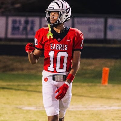 MekhiBenson02's profile picture. South Mecklenburg HighSchool🐾 | C/O 26🎓 | WR/DB | Email: mekhibenson02@gmail.com | NCAA ID #: 2403232478 | GPA: 4.4