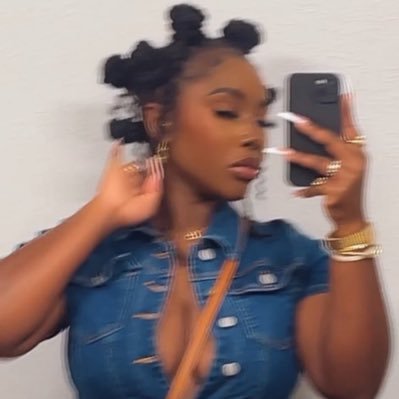 555 | Queer | she/her | VIRGOAT | 🇭🇹